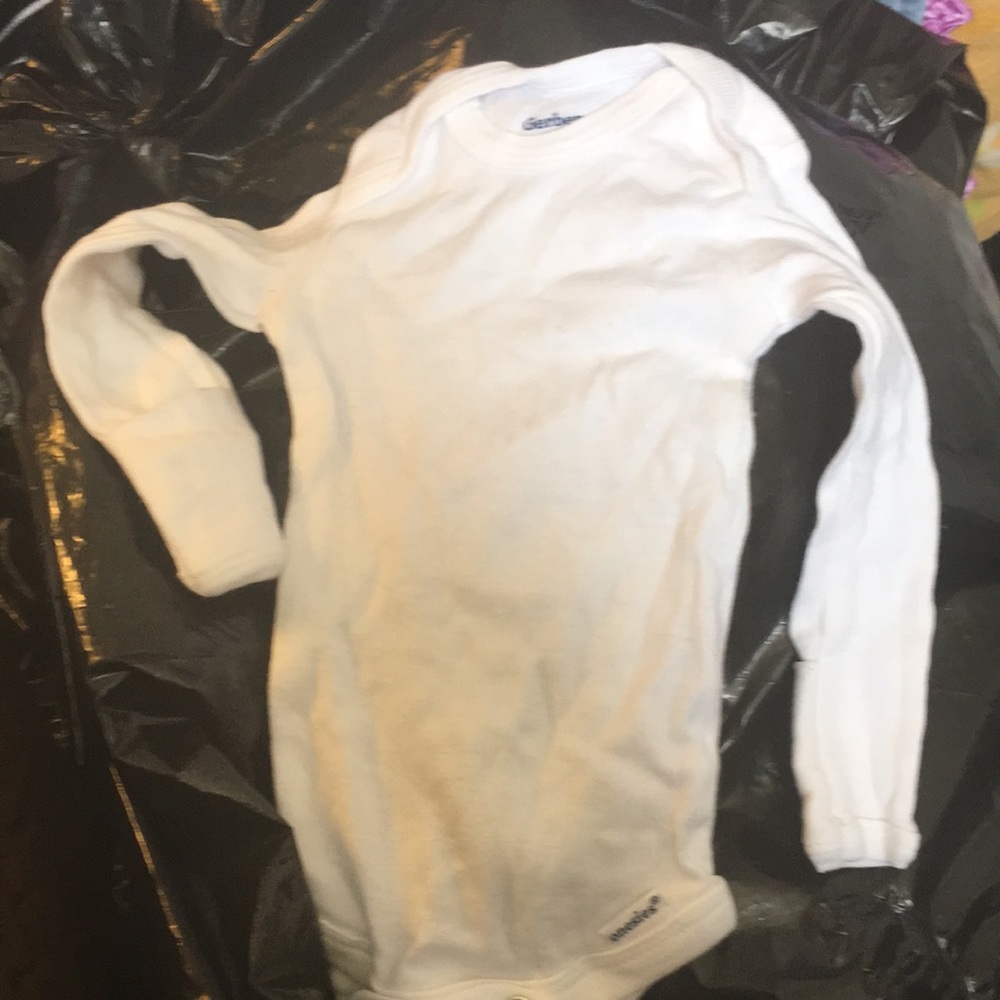Classic gerber onesie 0-3 months